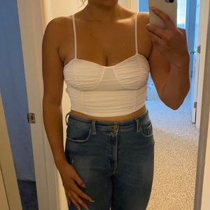 Medium white crop top